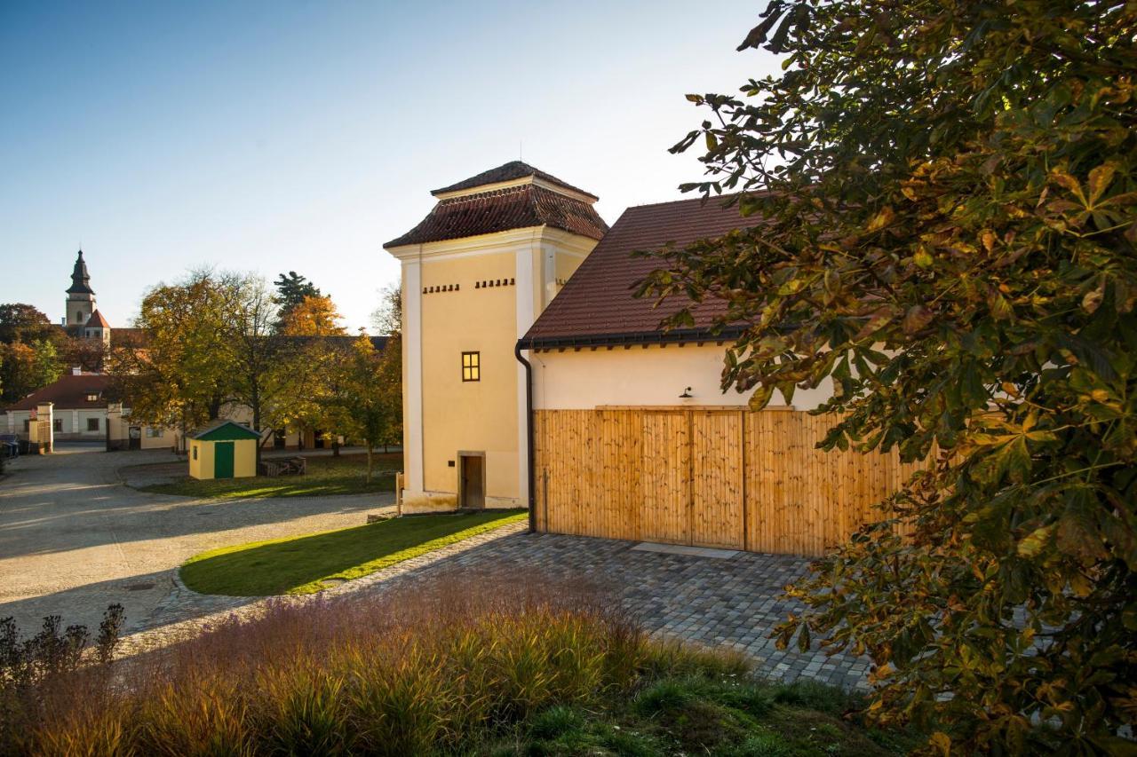 Penzion Pansky Dvur Telc Luaran gambar